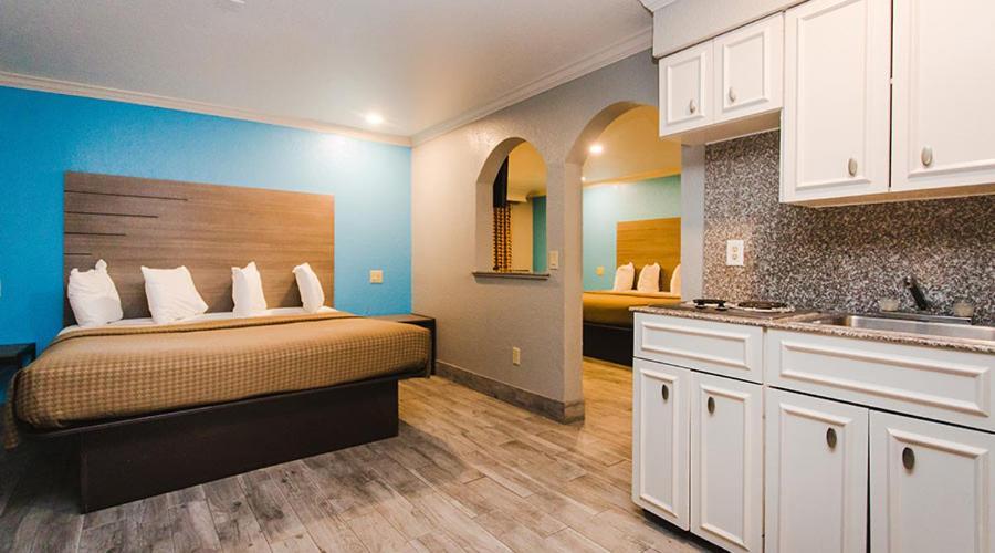 Executive Inn Bacliff Dış mekan fotoğraf